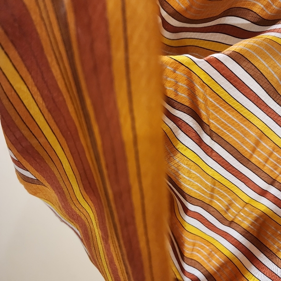 Oscar de la Renta 100% Silk Striped Neck Scarf 30" x 30" - Picture 7 of 12